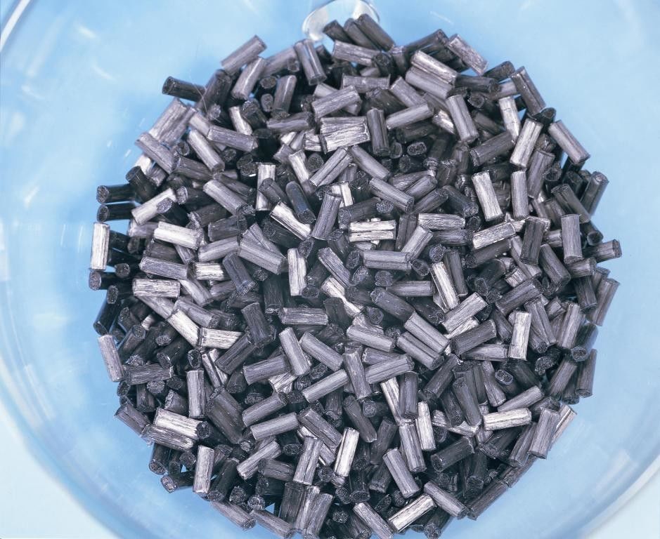D8um Thermal Conductive White Particles , Smooth Surface Conductive Masterbatch